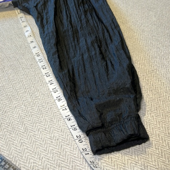 Vintage Black, silver, purple & pink Windbreaker Jacket. Size Large. By Todd 1 - Picture 7 of 13